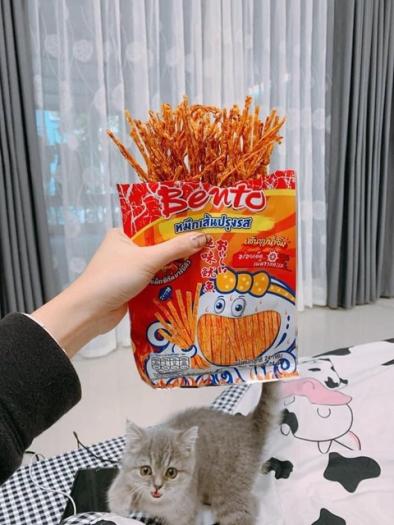 Mực Bento Sợi Thái Lan Cay Siêu Ngon - Hàng Có Sẵn, Date Mới ( Đồ Ăn Vặt Thái Lan )