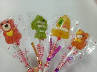 Kẹo dẻo hình con thú cực kỳ dễ thương cho các bé ( combo 50 que)- quà tặng kèm 10 cái khẩu trang cho bé