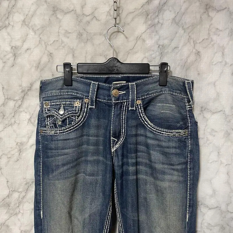 True Religion Y2K Flared Jeans - High Waist, Retro Street Denim