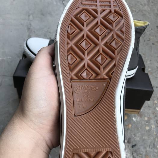 Giày Converse Classic Màu Xám Ghi Cao Cổ (Thanh Lý)