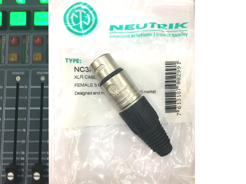 Giắc canon Neutrik CÁI - NC3F  nhập khẩu Châu âu (Liechtenstein)