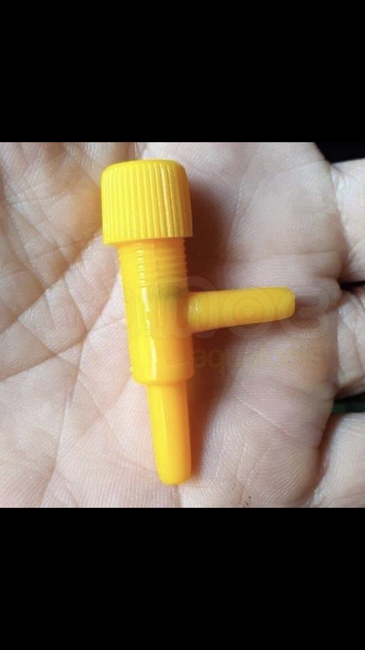 1 van nối đôi oxi chữ L có đầu tăng giảm , van oxi tốt