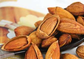 100gr Hạt hạnh nhân Blue Daimond rang bơ còn vỏ của Mỹ