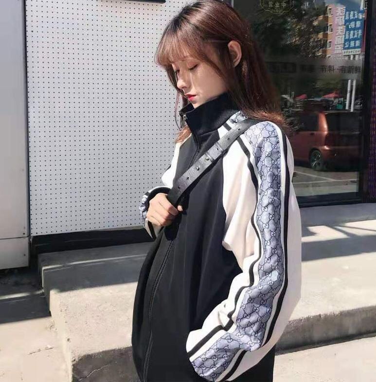 Áo khoác gió japlang họa tiết guccii a117