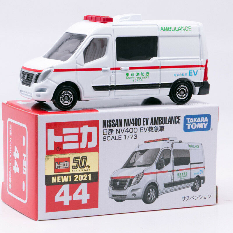 Mô hình oto takara tomy tomica diecast model car no44 - nissan nv400 ev ambulance