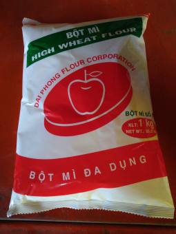 Bột mì đa dụng hiệu Táo đỏ 1kg