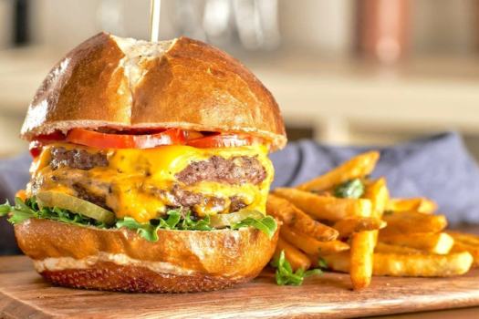 Phô mai lát Chesdale, phomai cheddar 12 lát - CHỈ GIAO NHA TRANG - Cheddar Cheese Chesdale 12 Slices  | MOONMILK STORE