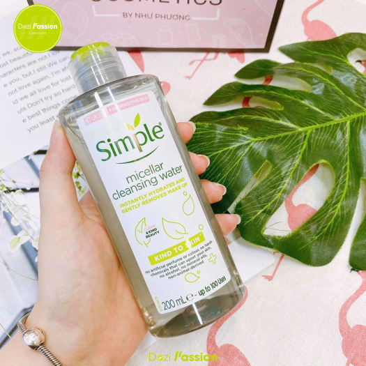 Combo Bộ Dưỡng Da Simple Cho Da Dầu, Mụn, Nhay Cảm Chính Hãng (Nước Tẩy Trang, Sữa Rửa Mặt, Toner, Kem Dưỡng)