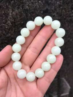 VÒNG TAY ĐÁ DẠ QUANG 12LY