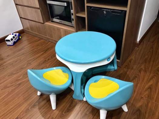 Bàn đa năng kub cao cấp chính hãng cho bé tuổi mẫu giáo ( không kèm ghế)