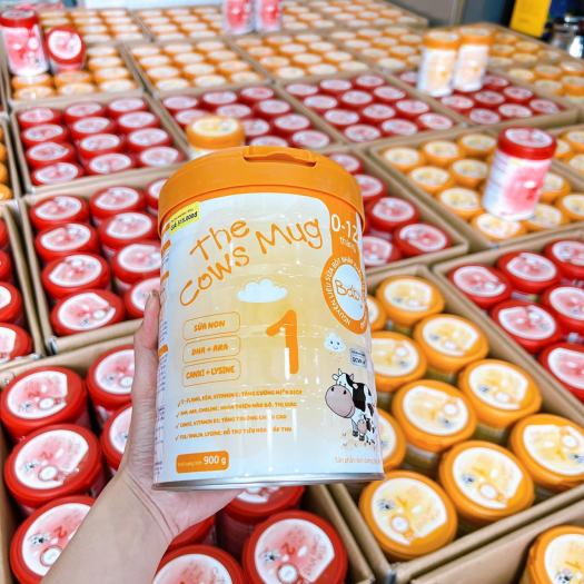 Sữa Bột The Cows mug dành cho trẻ từ 0 đến 12 tháng 900gr