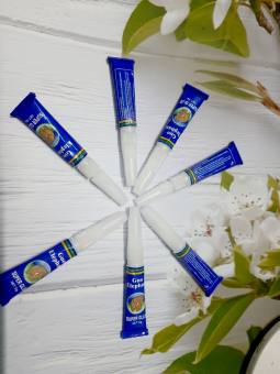 1 Tuýp Keo Dán Rêu, keo dán thủy sinh, keo dán lũa, keo thủy sinh.