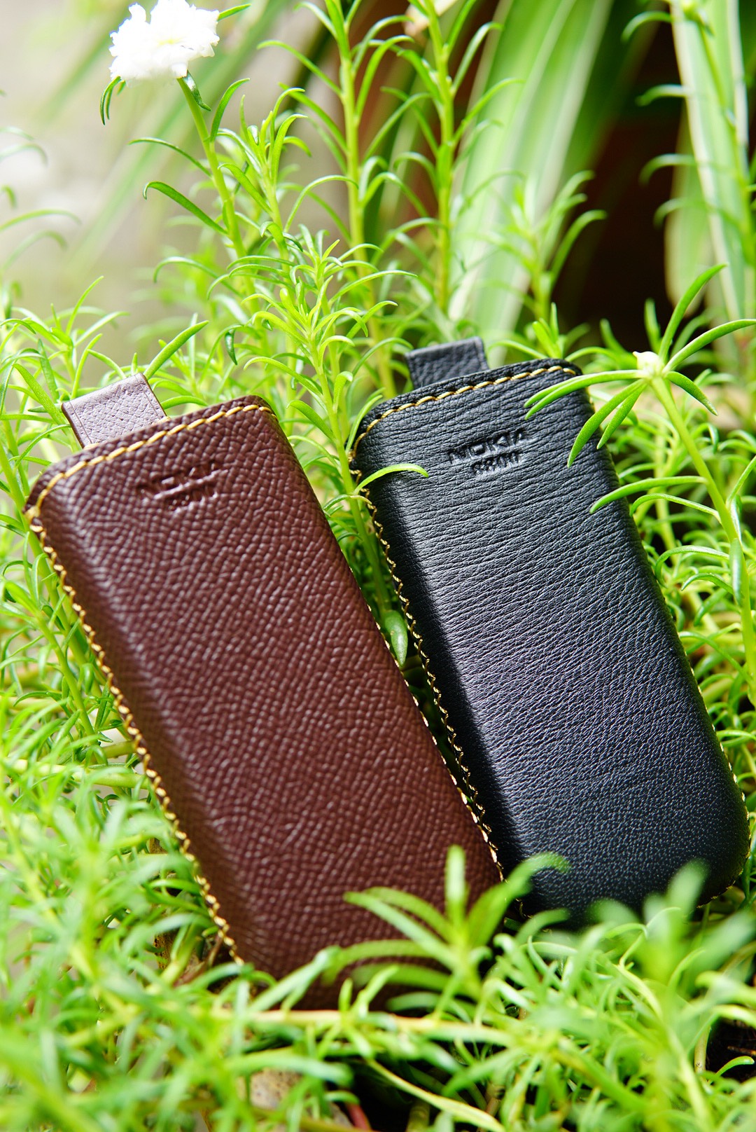 Bao da nokia 8800 - dạng dây rút