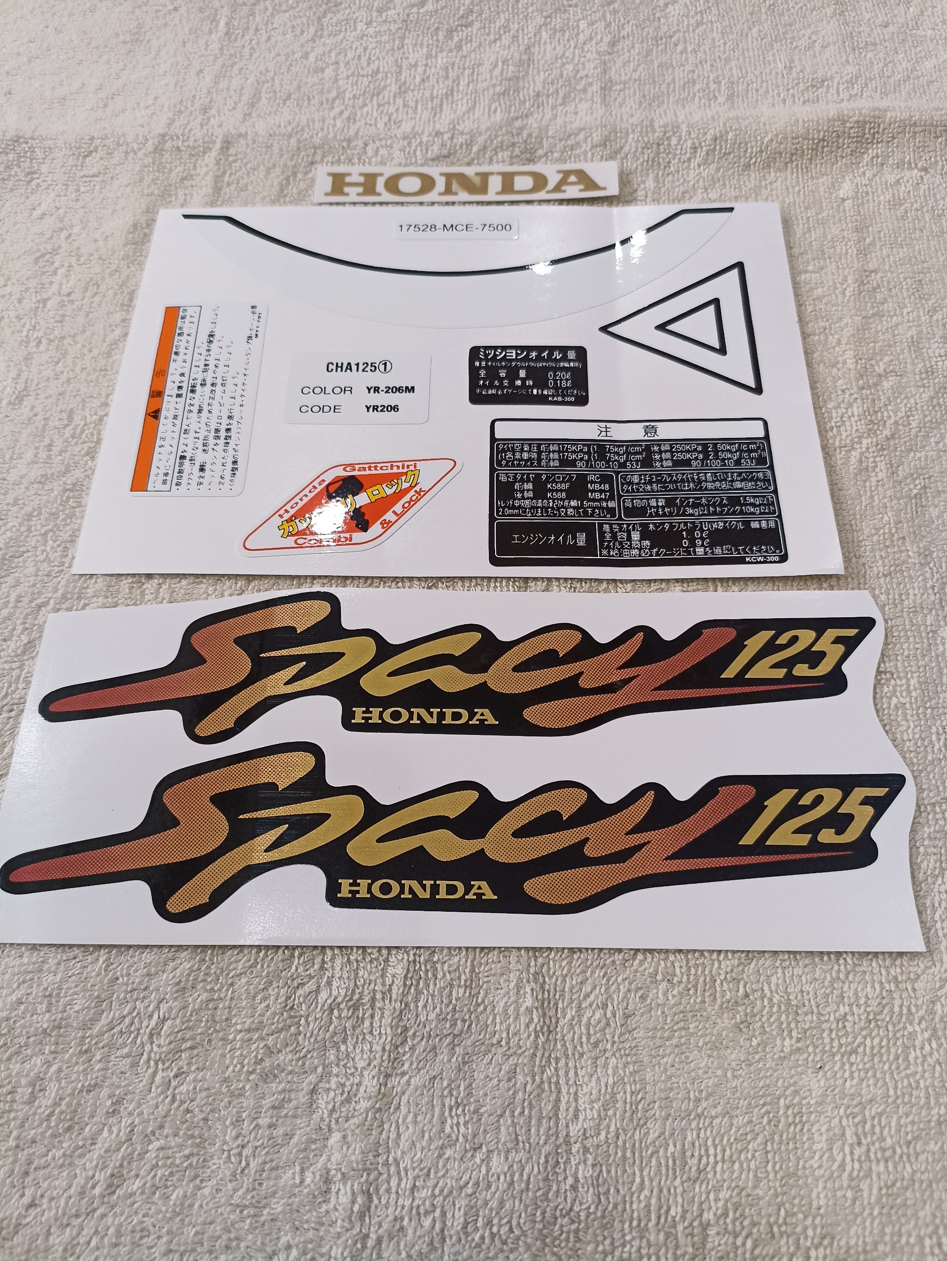 Bộ tem decal dán xe máy Honda spacy 125 màu vàng kèm thông số zin thái siêu đẹp