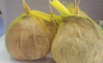 Dừa Sáp Loại 3 - Sáp Sệt, Béo ( Đặc Sẳn Trà Vinh )