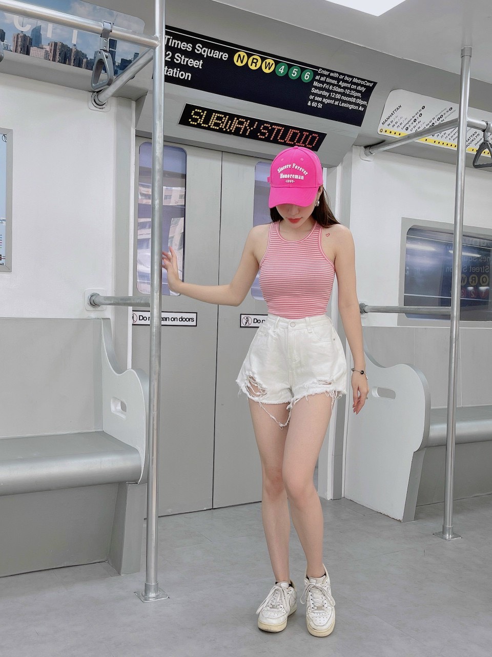 Áo ba lổ croptop ôm body sọc ngang dành cho nữ