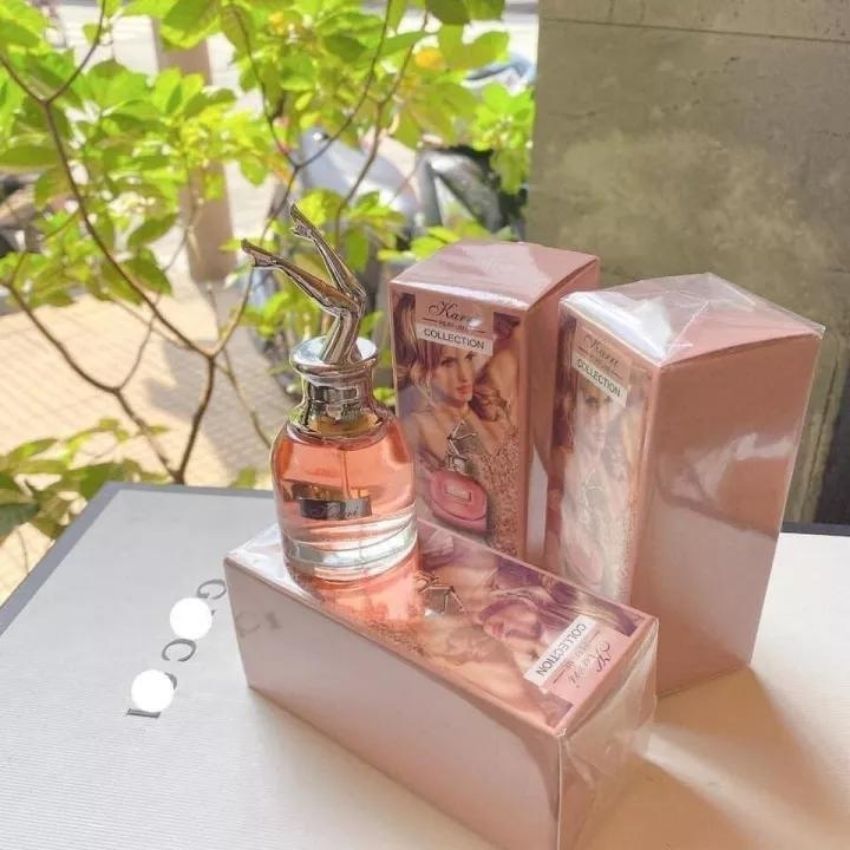   GIÁ SỈ  Nước Hoa Nữ Karri Hình Đôi Chân Hàng Nội Địa Trung Nước Hoa Karri Lưu Hương Cực Lâu Nước Hoa Nữ Chân Dài Karri Perfume Collection 30ml Siêu Thơm Và Quyến Rũ Nước Hoa Nữ Mùi Hương Ngọt Ngào Khiến Chàng Say Đắm 