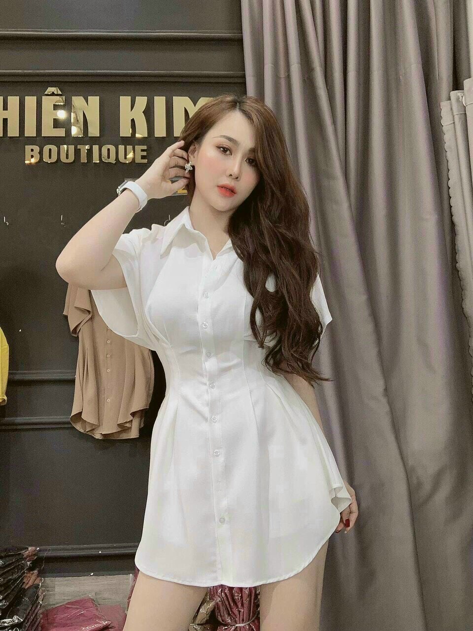 Set sơ mi xếp ly eo kèm quần đùi, quần ngắn, áo sơ mi dáng dài, sơ mi cài nút, quần short, quần ngắn, set bộ chất đũi sang chảnh