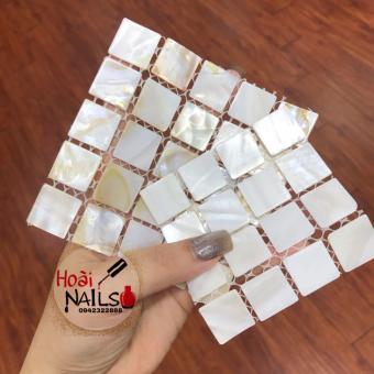 Khung chụp ảnh xà cừ