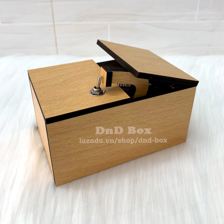 [HCM] Đồ chơi hộp vô dụng - Original Useless Box - Don't Touch Box - Troll box