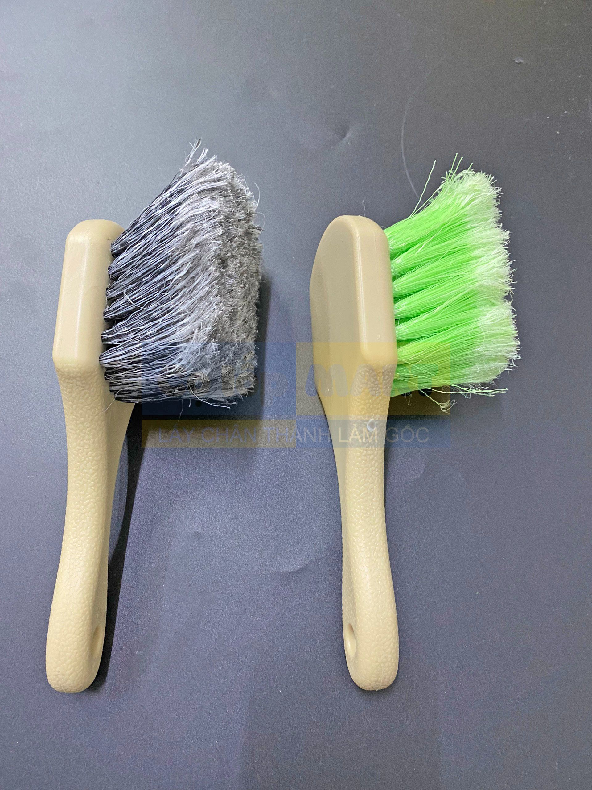 Bàn chải sợi mềm vệ sinh thảm & lốp