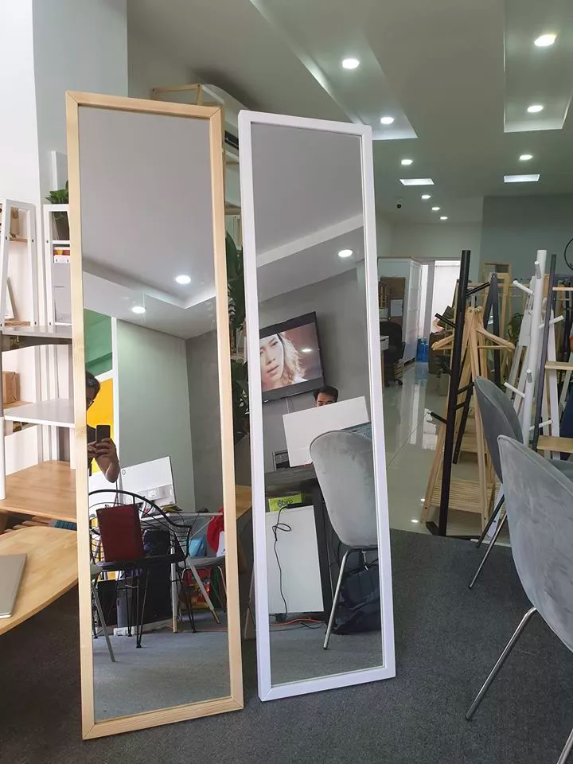 Gương soi toàn thân hàn quốc có chân tựa 40x170