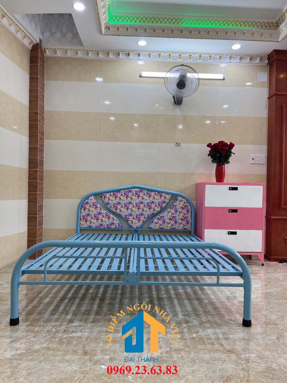 Giường  sắt kích thước ngang 1M8 dài 2M – GS386 mẫu đơn giản, tiện dụng, dễ dàng tháo ráp di chuyển.