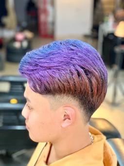 GÔM XỊT MÀU THỜI TRANG