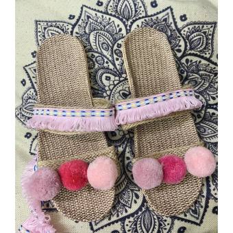 Dép cói đi biển tua rua hồng baby