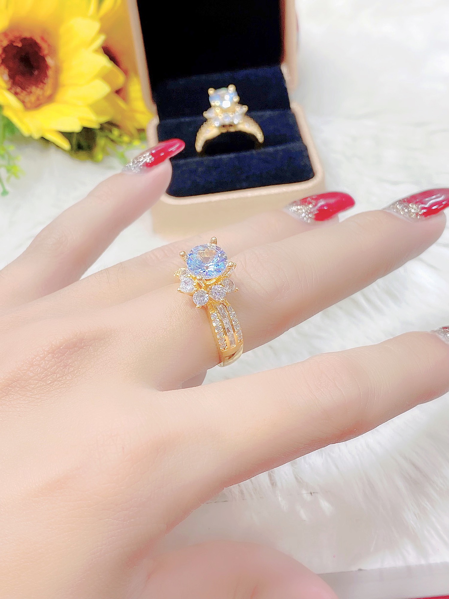 Uha - nhẫn nữ n668 đính hột cao mạ vàng cao cấp