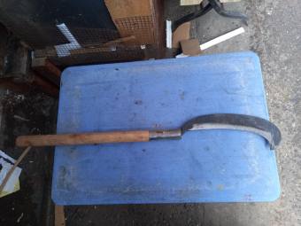 CÂY RỰA ĐẦU MÓC , PHÁT CỎ, CHẶT CÂY CÁN GỖ