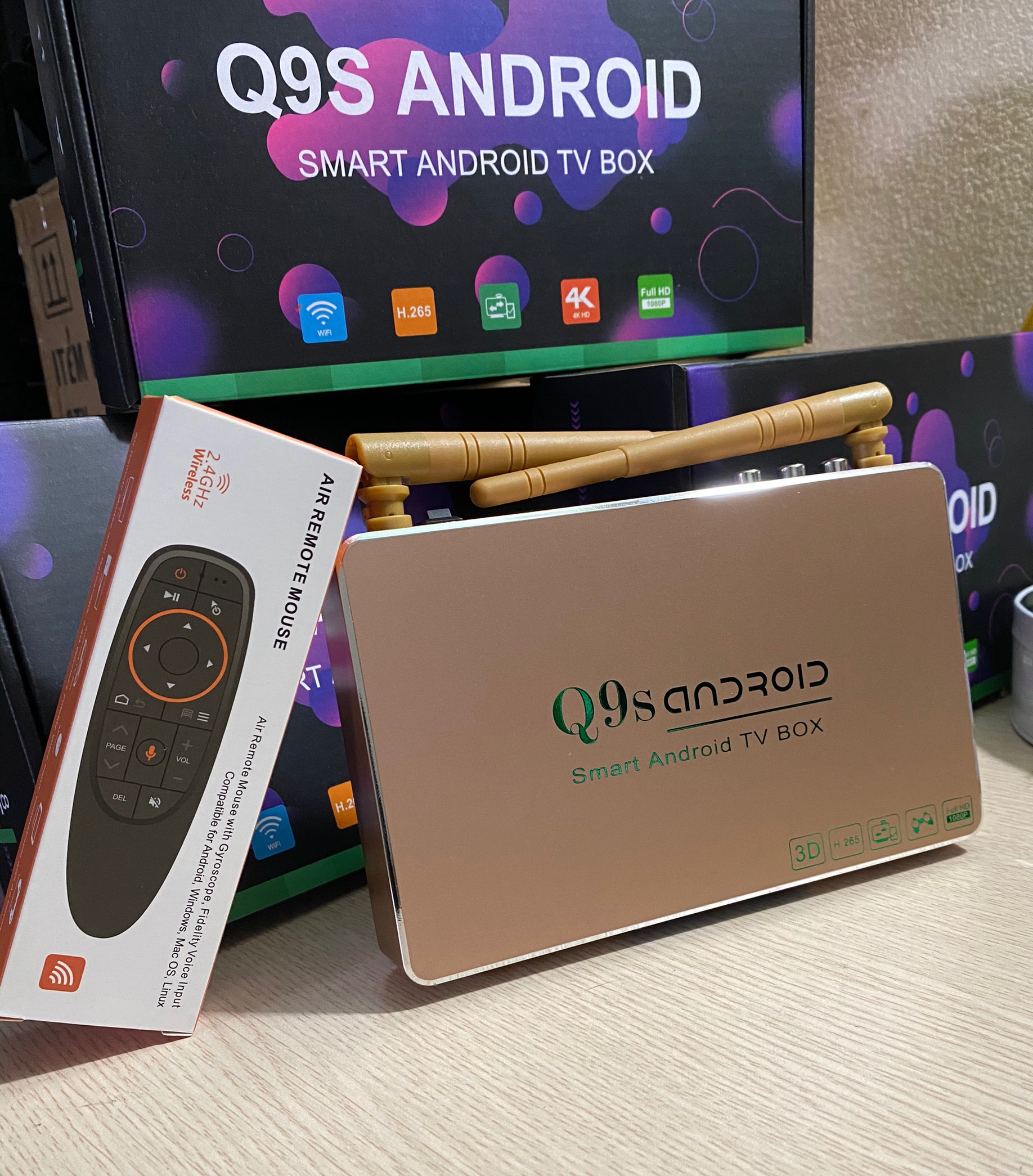 CHÍNH HÃNG kèm chuột bay Android TV box Q9S RAM 2GB ROM ATV 7.12 KÈM KHIỂN GIỌNG NÓI G10S. tìm kiếm dễ dàng, đầy đủ ứng dụng bảo hành 12 tháng, dùng với mọi tivi kể cả đời cũ