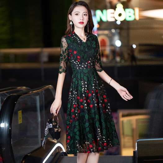 qd1582 v cổ ngọt 16 quinceanera váy 2023 lấp lánh ren appliques sequins 3d  hoa công chúa bóng gown vestidos de| Alibaba.com