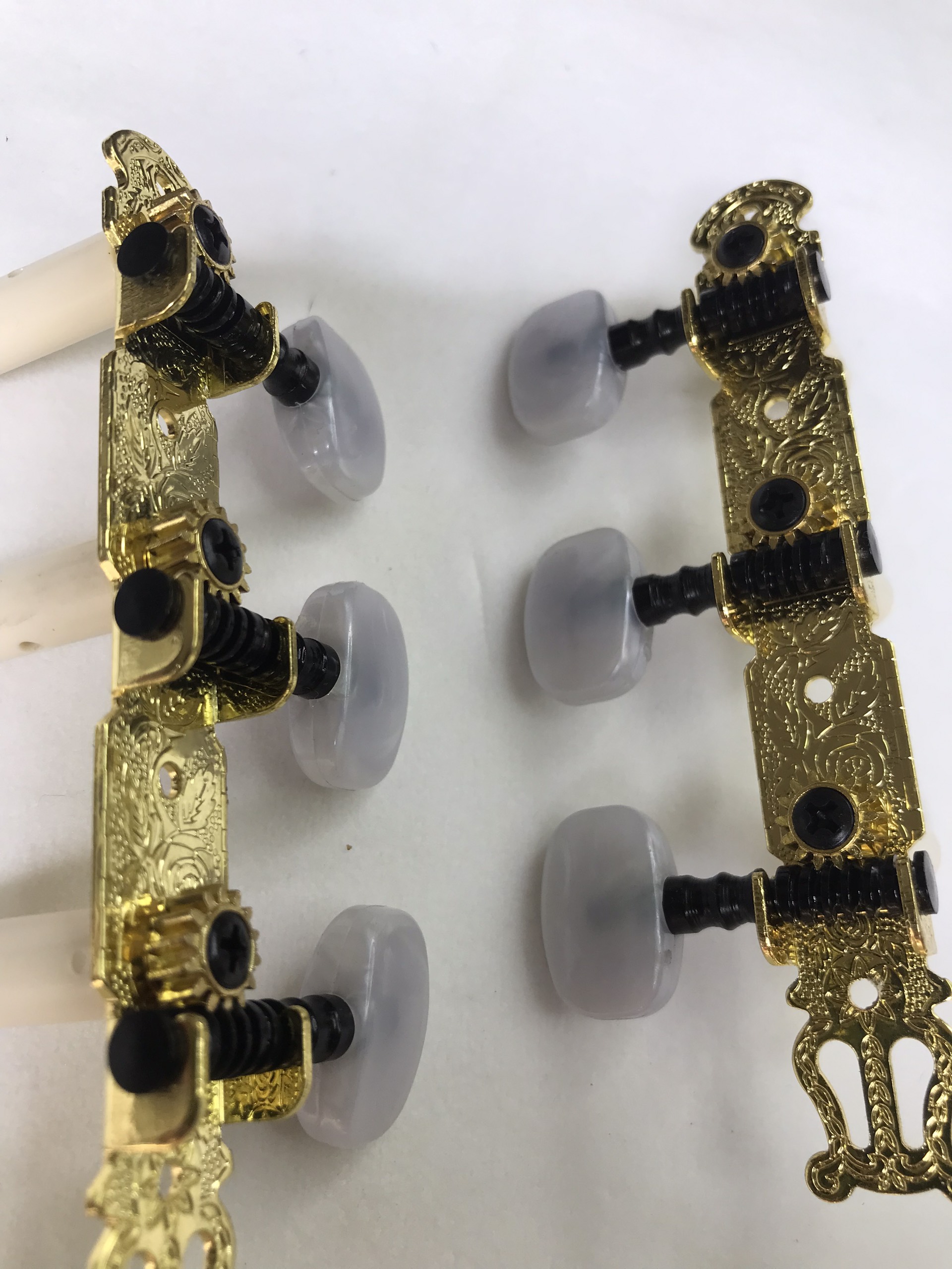 Bộ khóa đàn Guitar Classic - Xi vàng - kèm ốc vít