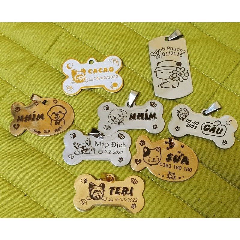 Thẻ tên, pet tag có tặng kèm chuông nhỏ xinh dành cho thú cưng (chó, mèo, thỏ, sóc...) được khắc 2 mặt theo nội dung bạn mong muốn