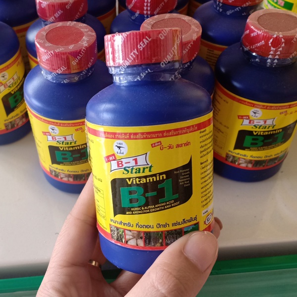 Phân bón lá vitamin B1 Start chai 100ml hàng nhập khẩu Thái Lan