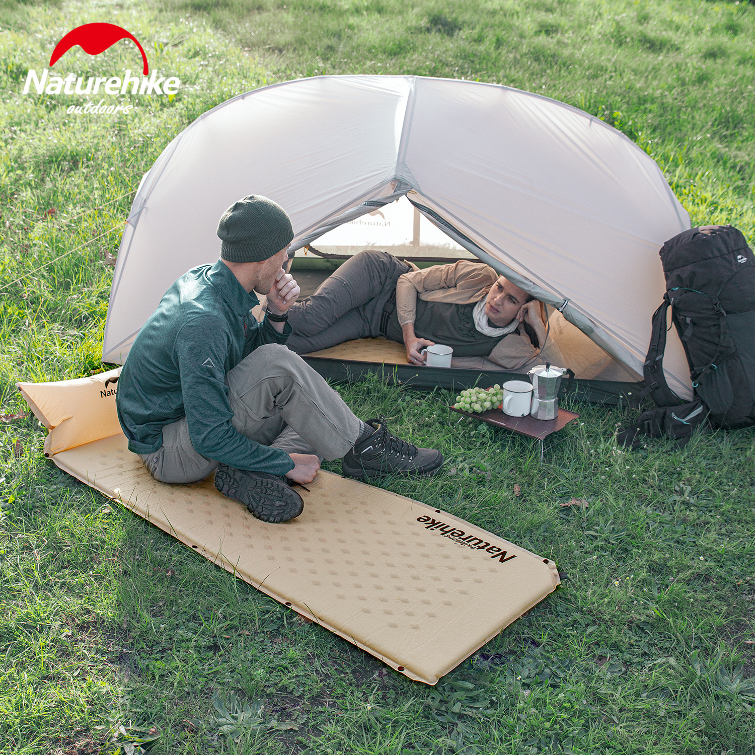 Nệm Hơi Ngoài Trời Naturehike Đệm Ngủ Bơm Hơi Tự Động Thảm Cắm Trại Vải PVC 190T Nối Được Một Người NH15Q002-D