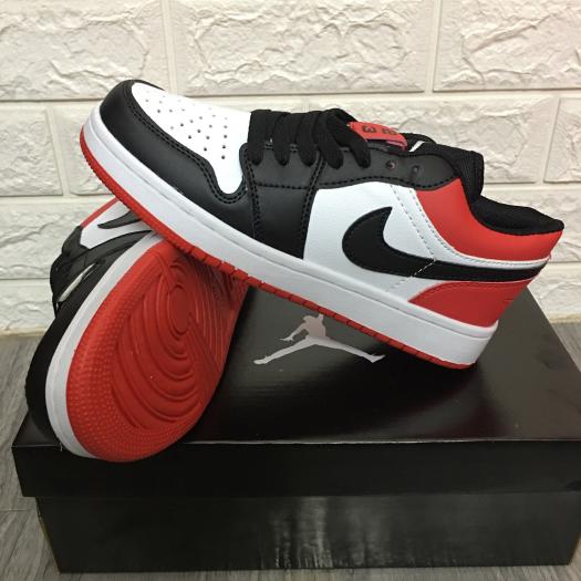 Giày thể thao Jordan đỏ thấp cổ , Giày Jordan 1 đỏ đen cổ thấp nam nữ , giày jd 1 đỏ đen cực chất 2022