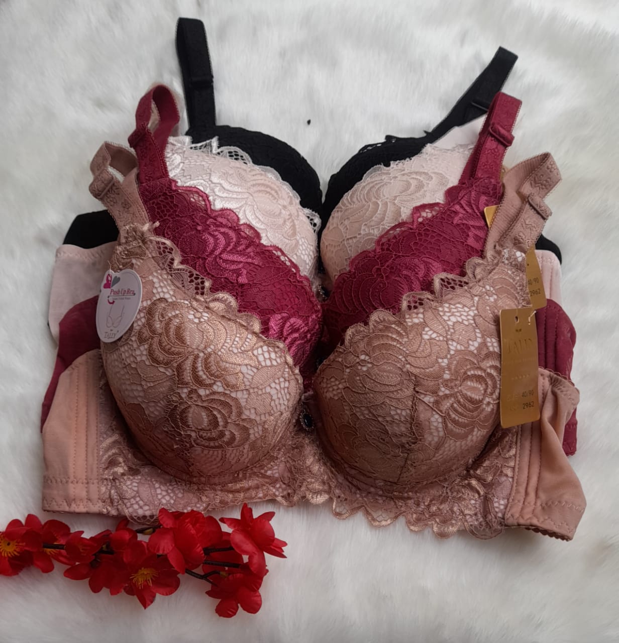 Push Up bra merek tally busa tebal pakai kawat kait 2 / size 34-36-38