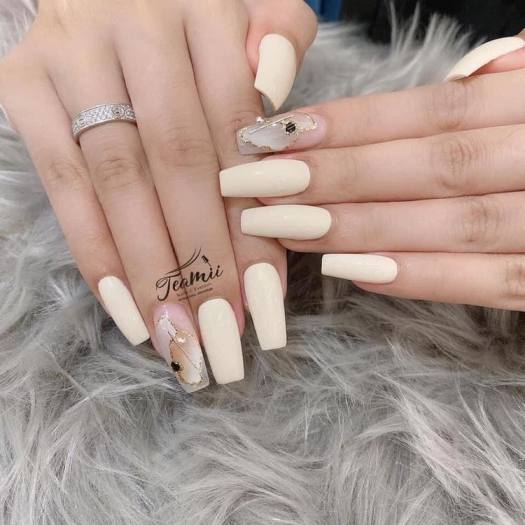 Sơn gel lẻ màu trắng ngà MOON NAIL