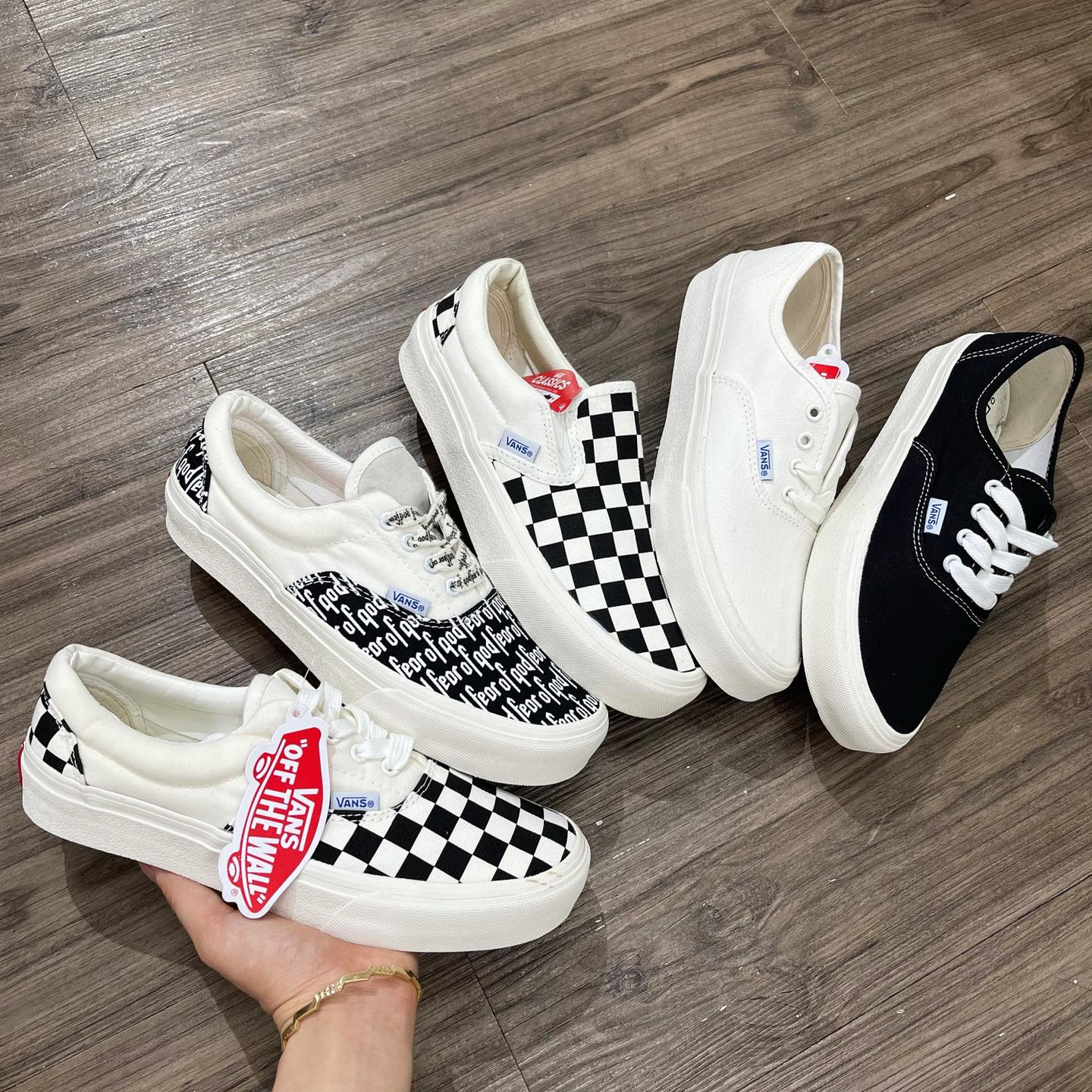 Giày Vans các màu đẹp nhất, Giày thể thao sneaker Vans lười caro, Đen vault, caro buộc dây có tặng kèm box bill