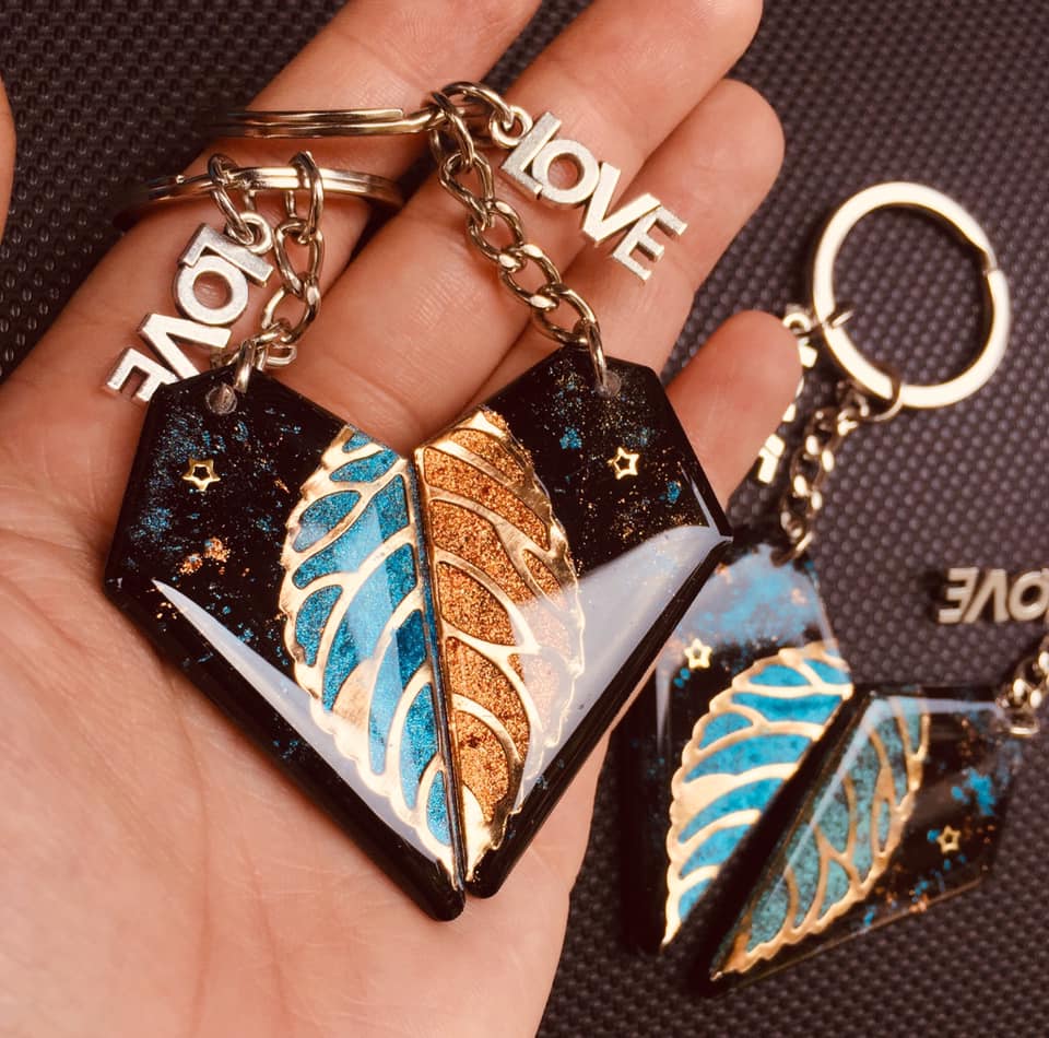 Móc khóa cặp đôi ghép tim handmade quà tặng tình nhân Lilande