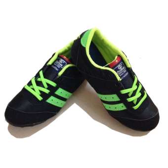 GIÀY ĐÁ BANH CHÍ PHÈO