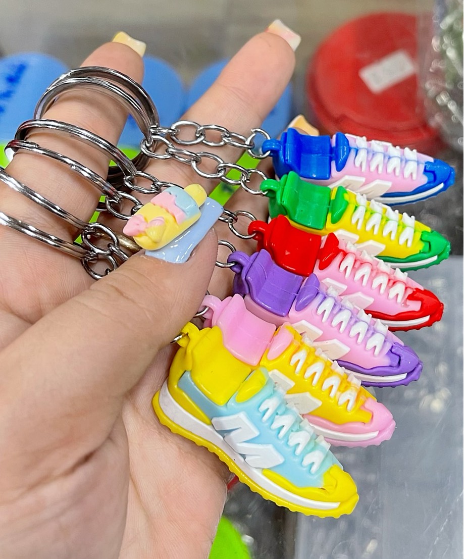 Móc khóa siêu cute siêu rẻ các loại