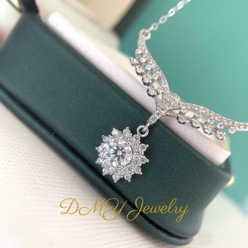 DMY Jewelry Diamond Ring For Women/Moisanite Ring/Moissanite Diamond Ring/Moissanite Jewelry/Woman Jewellery Ring/925 Silver Ring/Silver Ring Women/Moissanite Ring Gra/Moissanite Ring 0.5 Caret/Sunflower Necklace