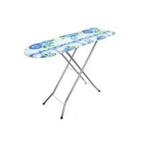 Bàn để ủi đồ kiểu đứng có giá đỡ bàn ủi