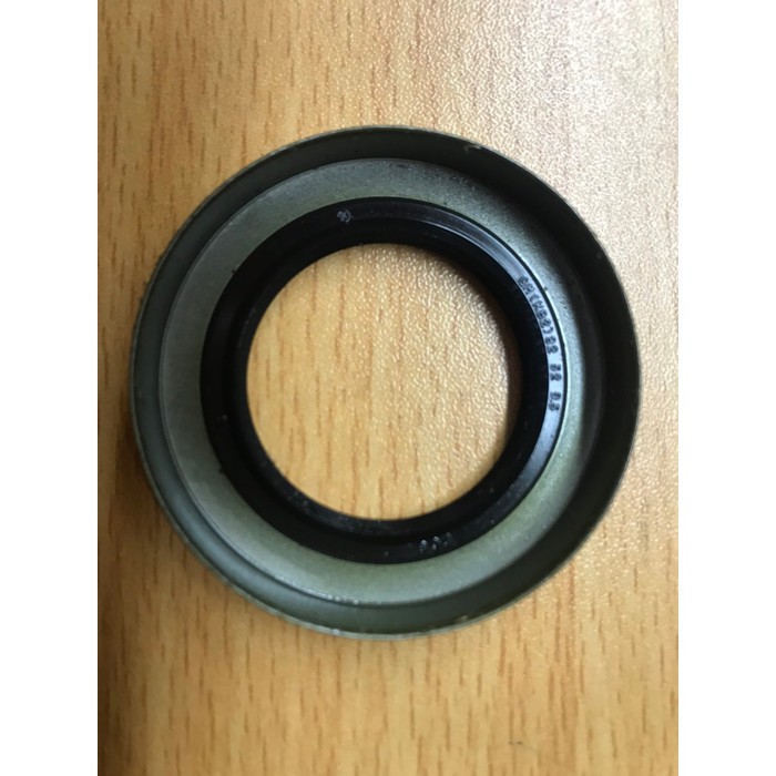 Phớt may ơ sau xe Matiz