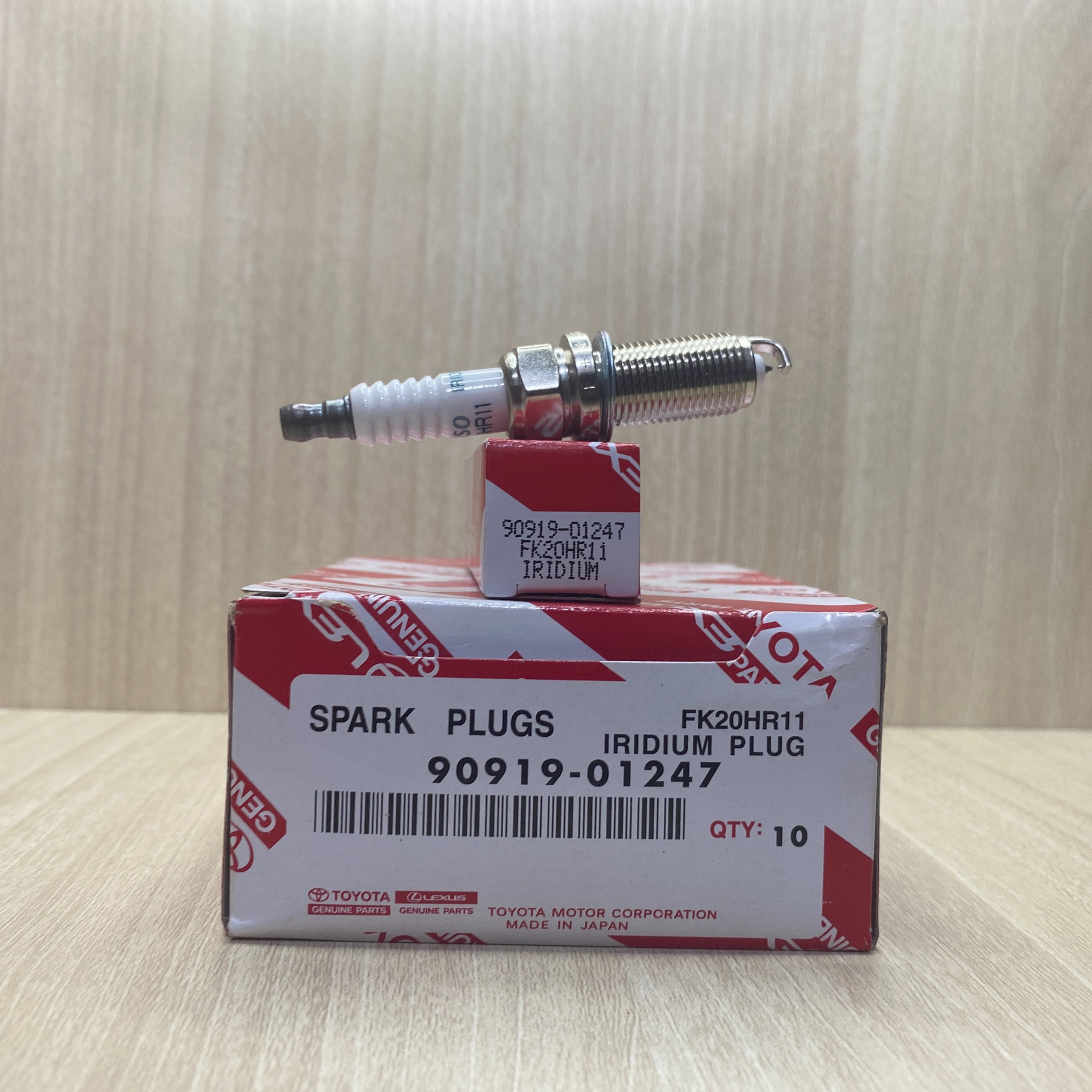Bộ 4 bugi toyota denso iridium 2 cực xe innova fortuner ren 14 chân dài- bạch kim mã tương ướng ikh20tt