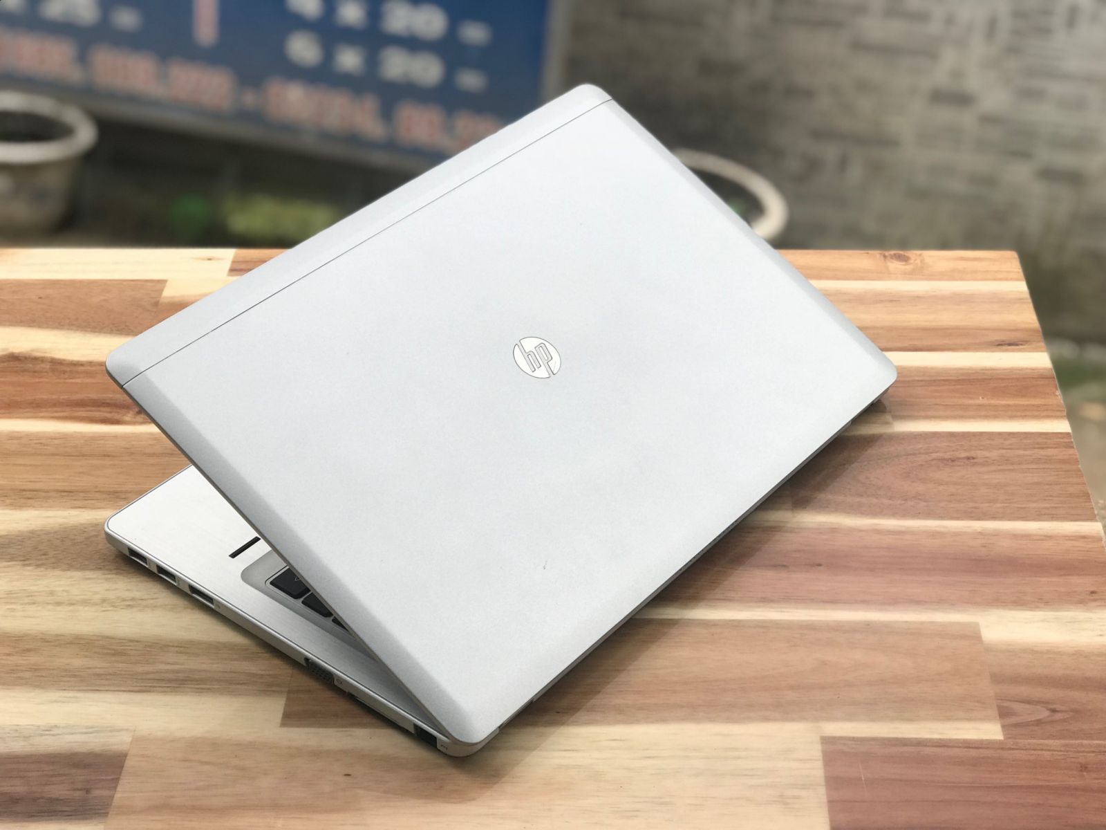 Laptop hp folio 9480m/ i5 4310u/ 4 - 16g/ ssd/ 14in/ win 10/ màu bạc/ giá rẻ