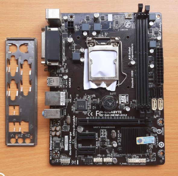 Bo mạch chủ ( Mainboard ) Gigabyte H81M - DS2 { SK 1150 } - Tặng Kèm Cáp Sata gắn HDD